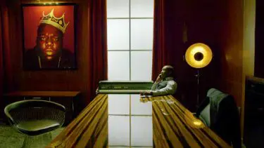 luke-cage-film-set-design-film-furniture-feature-image-part-2