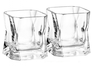 The Arnolfo di Cambio heavyweight glass whisky tumbler as see in Blade Runner. Available to buy here >