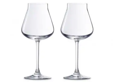 baccarat-wine-glass