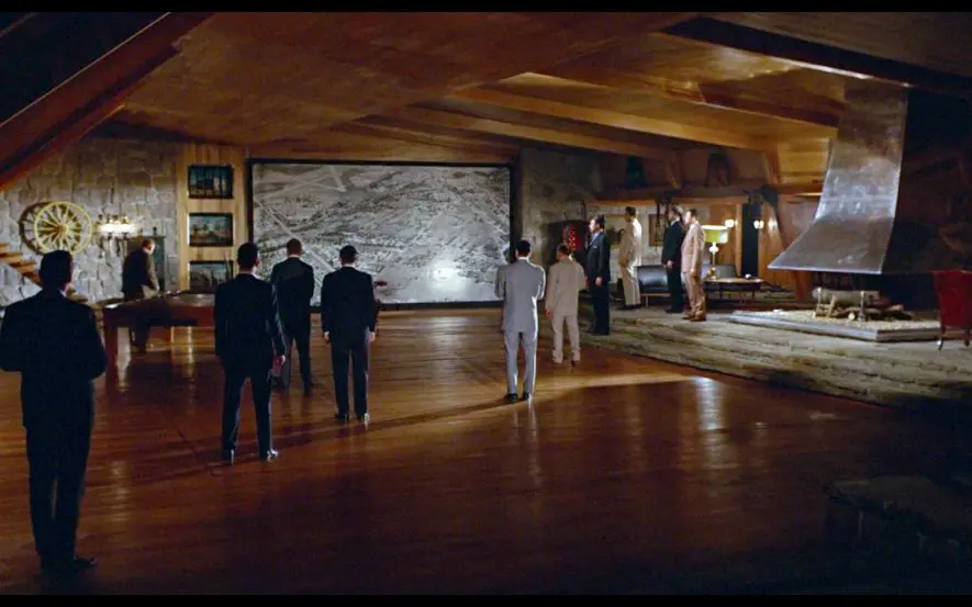 goldfinger-rumpus-room-map-on-wall