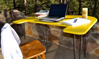 /go/etsy-listing-87875653-desk-vibrant-yellow-mid-century-moderngasearchqueryyellowdeskgasearchtypeallgaviewtypegallery etsy-il_570xN.293223918