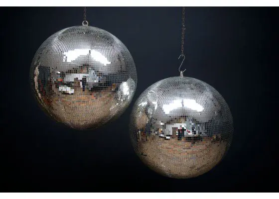 italian-dance-hall-mirror-ball-1980s-saturday-night-fever