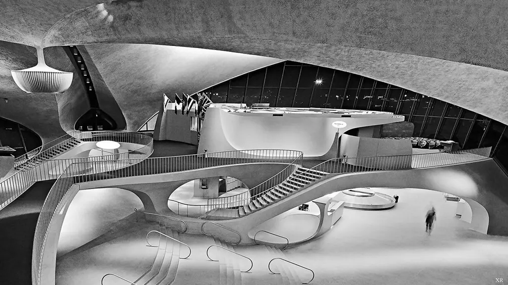 Saarinen’s TWA terminal-interior