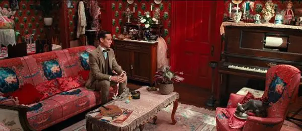set-design-of-the-Great-Gatsby photo-4-myrtle-and-tom-sitting-room-set-design-of-the-Great-Gatsby