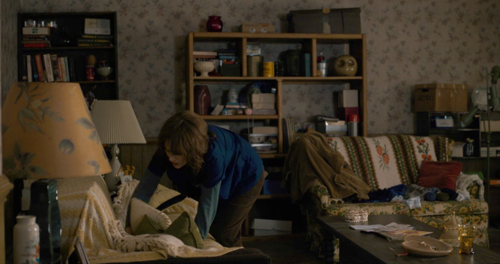 stranger-things-byers-brown-sofa
