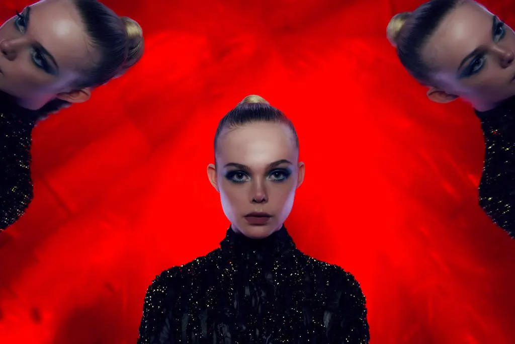 neon-demon-film-sets-film-and-furniture-neon-catwalk-small