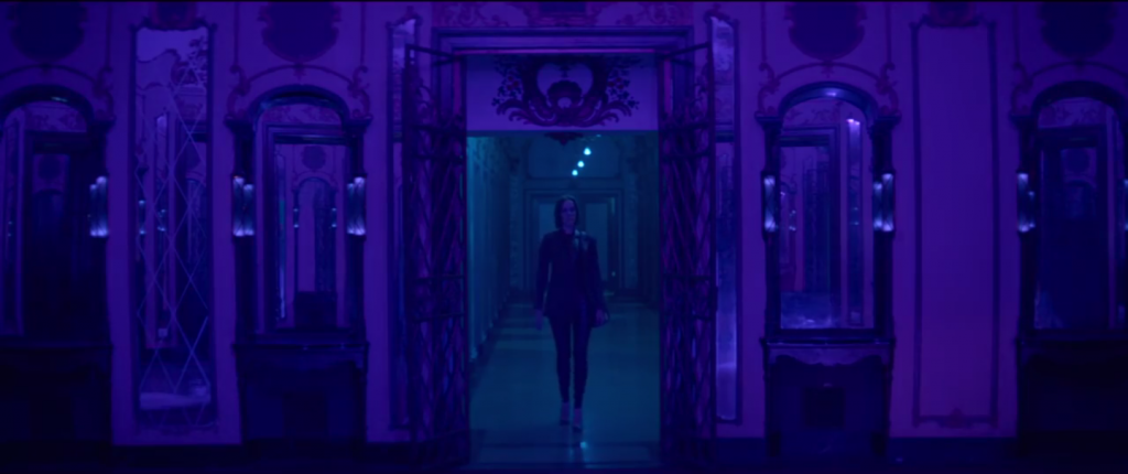 neon-demon-film-sets-film-and-furniture-rubys-house-3