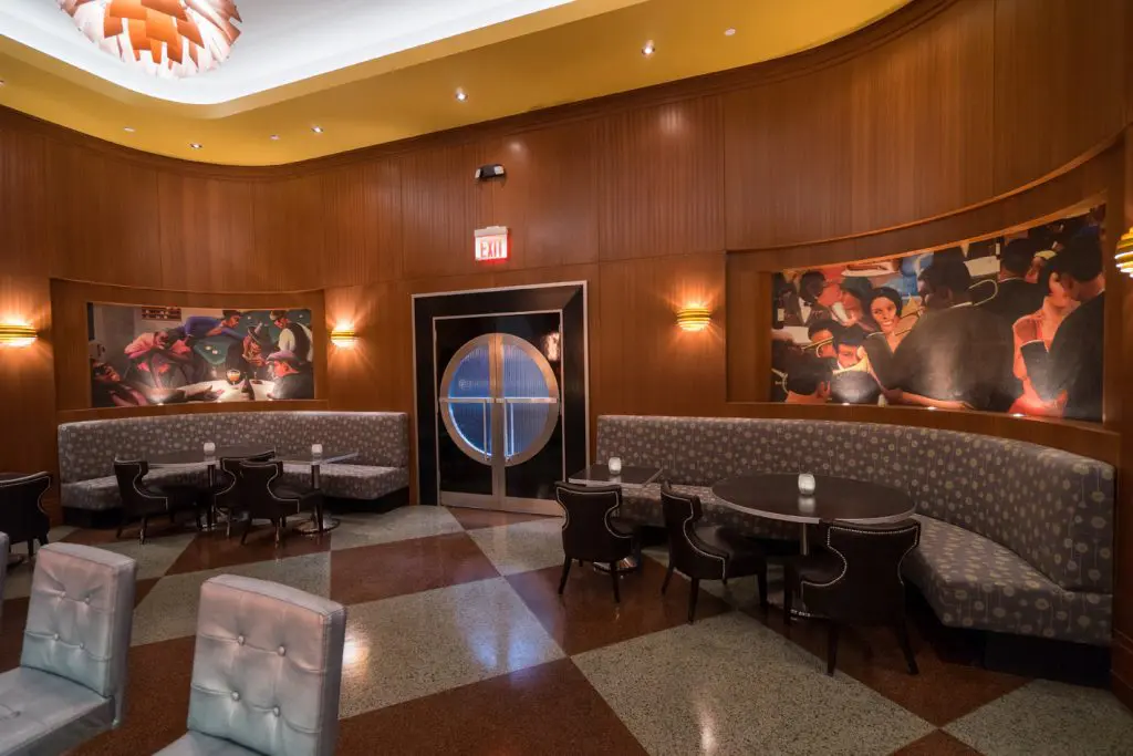 luke-cage-film-set-design-cottonmouth-club-paintings