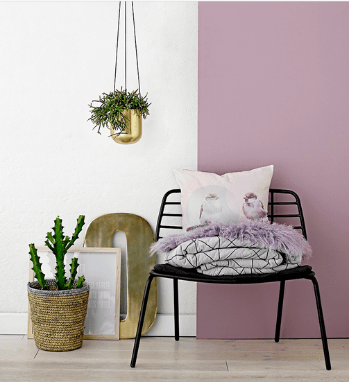 Bloomingville brass hanging planter from Amara