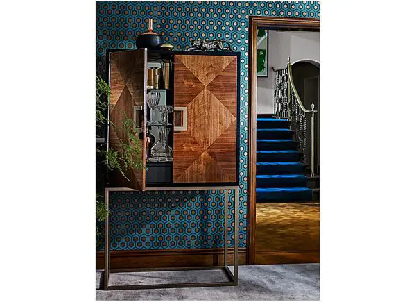 Hicks Hexagon wallpaper (the same design as The Overlook Hotel carpet seen in The Shining)