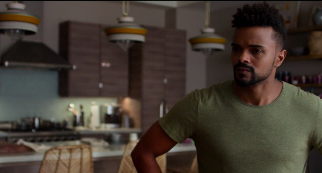 Malcolm Ducasse (Eka Darville) in Trish Walker's kitchen in Jessica Jones