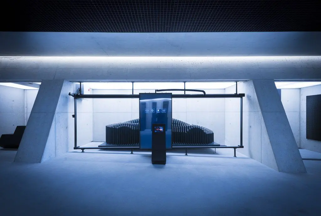 james-bond-museum-007-Elements-tech-lab