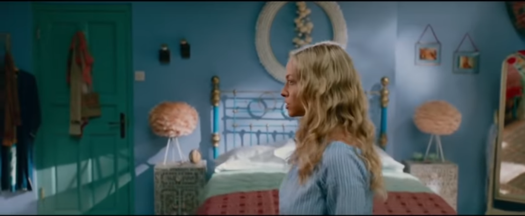 mamma mia 2 set decor