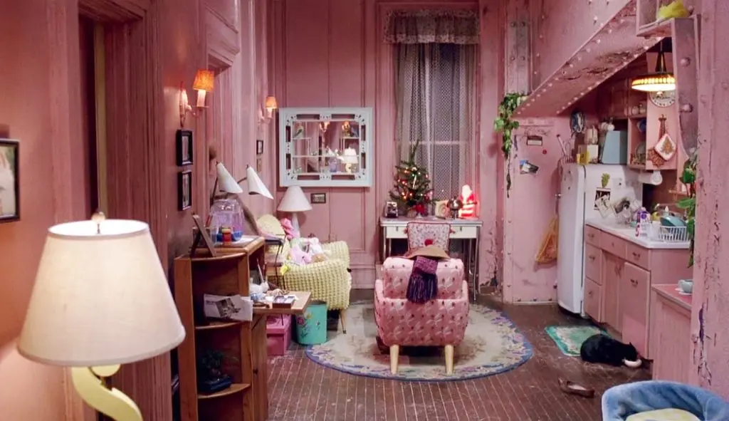 Catwoman/Selina's (Michelle Pfeiffer) apartment in Batman Returns