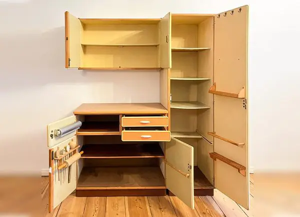 Multi-coloured original retro vintage 1950s kitchen cabinets as seen in The Queen's Gambit, by VEB Kuechenmoebel Eschebach