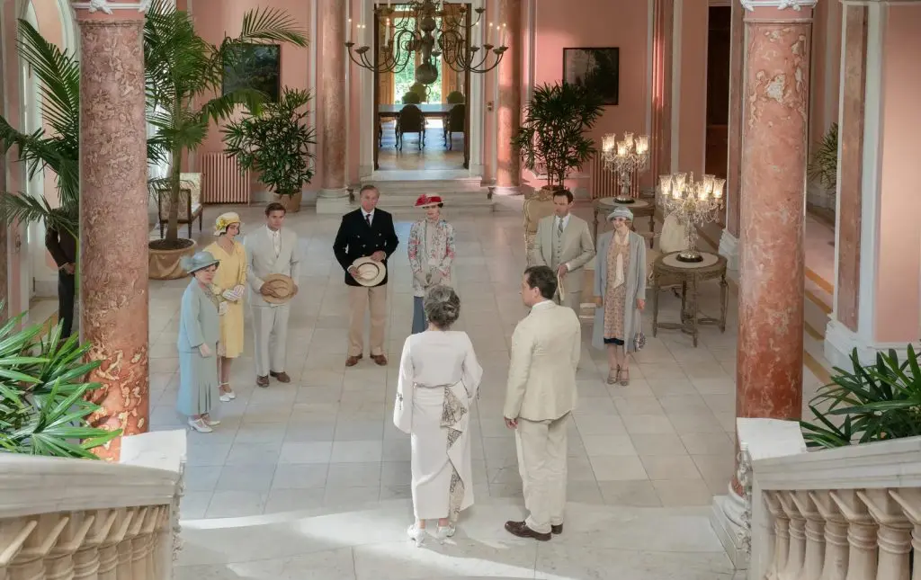 downton-abbey-new-era-villa-rocabella-film-still 2022's film sets