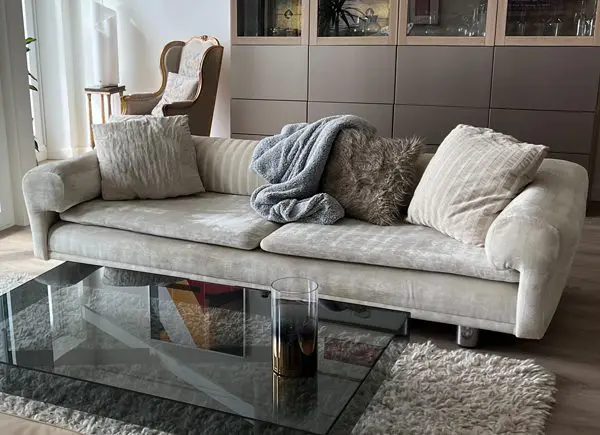 HK Diplomat sofa (Howard Keith) 1970s, vintage, recovered (Netherlands)