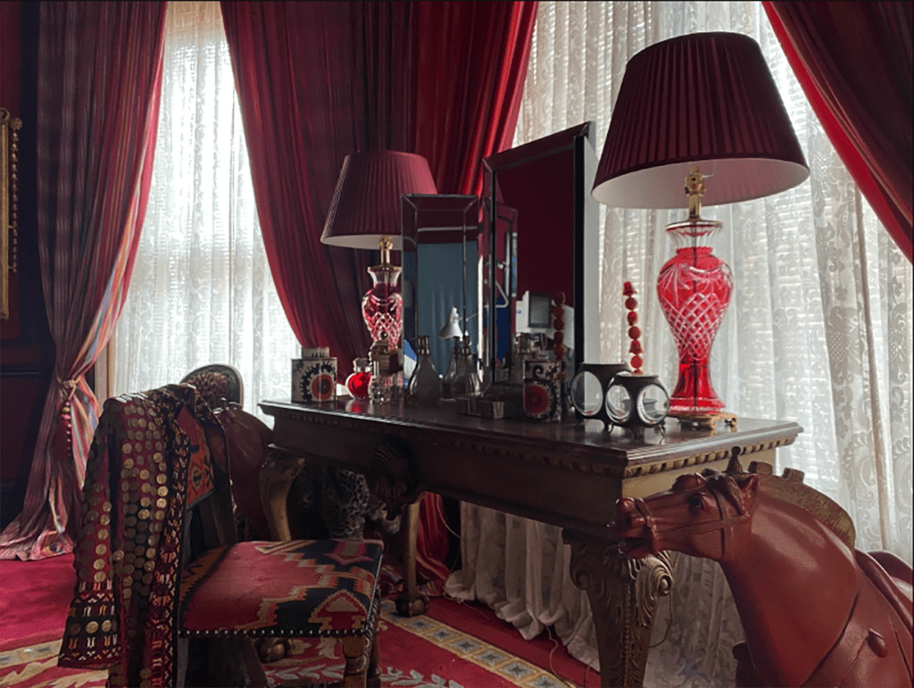 elspeths bedroom saltburn house