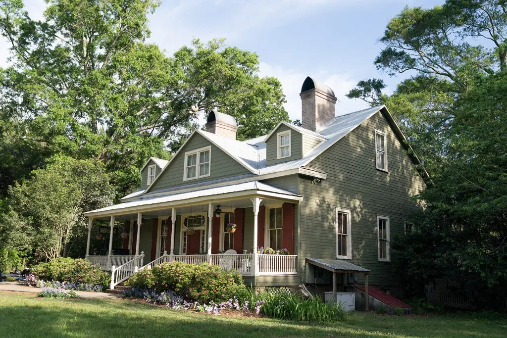 no one will save you film sets