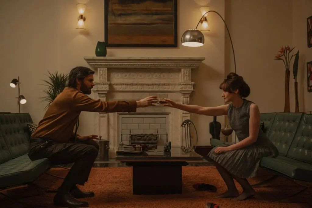 Apartment 7A production design, set decoration, film sets, film locations, furniture and décor