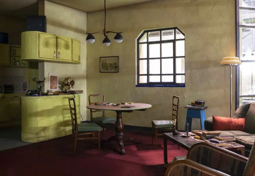 William Lee's apartment in Queer