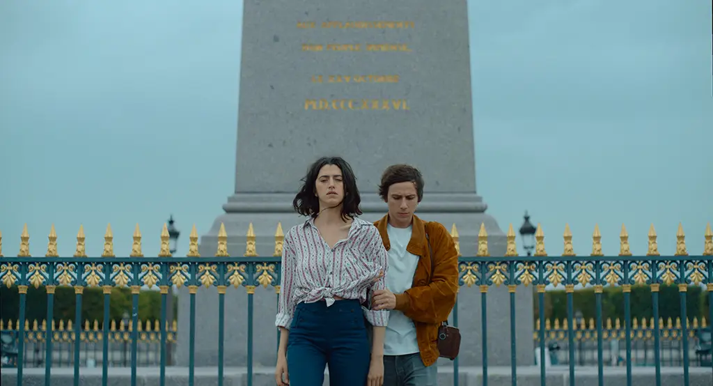 Paul and Paulette Take a Bath: Place de la Concorde