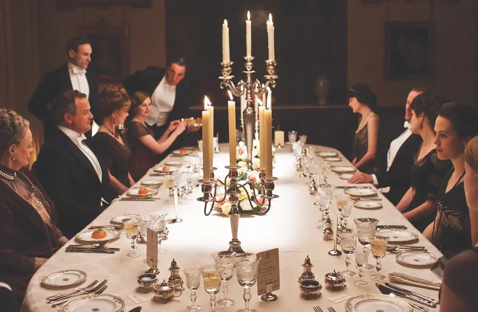 Formal dining in Downton Abbey