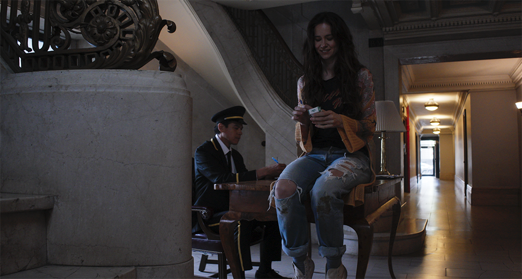 The Lobby of Kit's apartment in Park Avenue