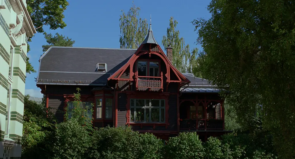 The exterior of the gabled timber house in Sentimental Value