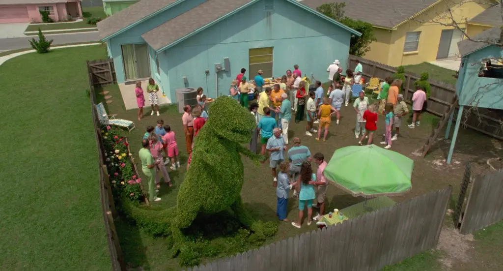 Edward Scissorhands garden party