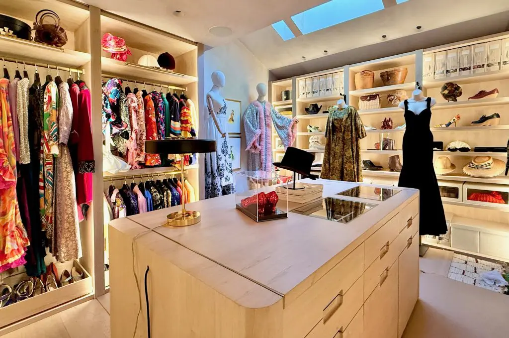 Hacks Season 5: Montecito closet 1