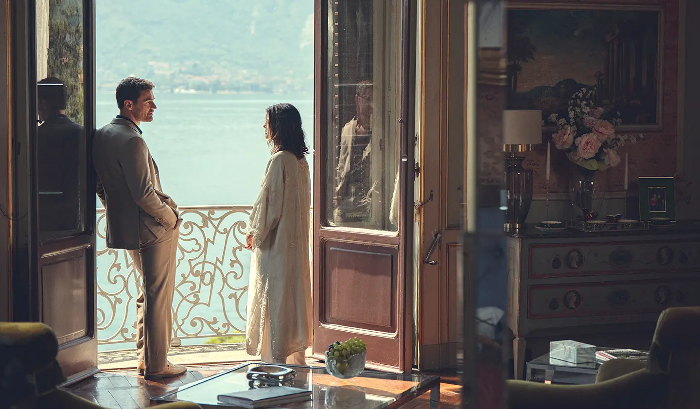 Protected: The Gentlemen Season 2: locations, interiors, furniture and the return of the BBQ grill table