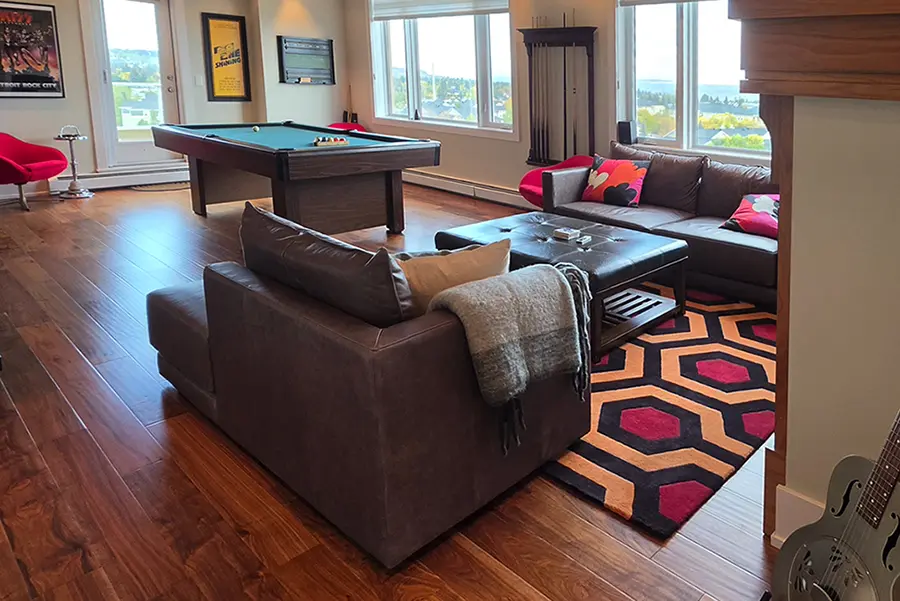 Hicks Hexagon, hand-tufted 1 ply wool (2.75m x 2.29m (9' x 7'6") in Calgary, Canada