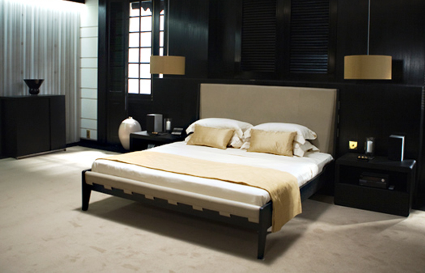 Talamo bed from the AC collection by Maxalto