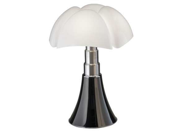 pipistrello-lamp-film-and-furniture-600435