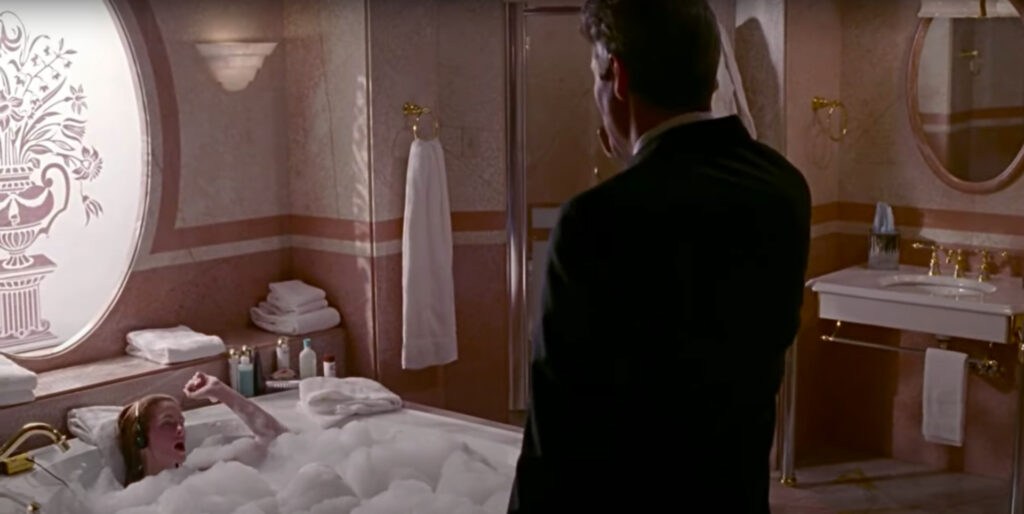 The bathroom in A Pretty Woman