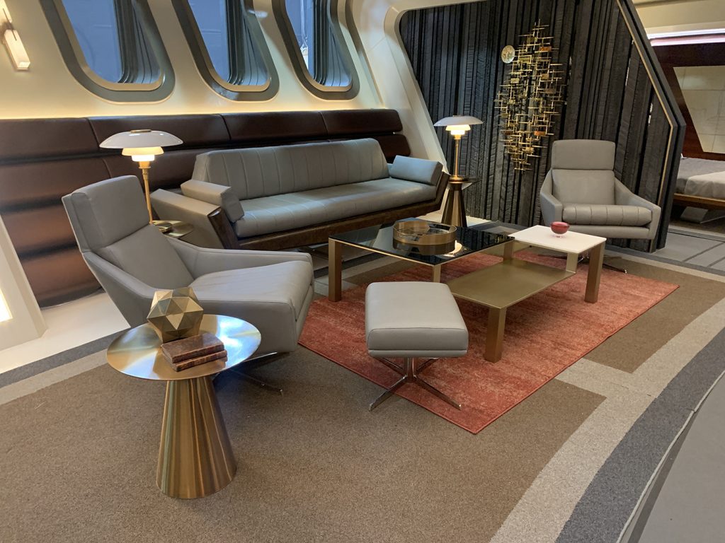 strange new worlds design Pikes living room area in his Quarters on Enterprise