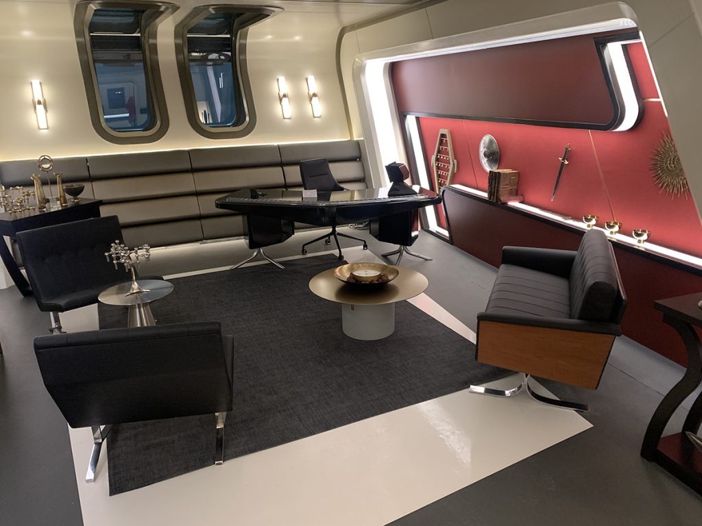 painting spock's quarters star trek 6