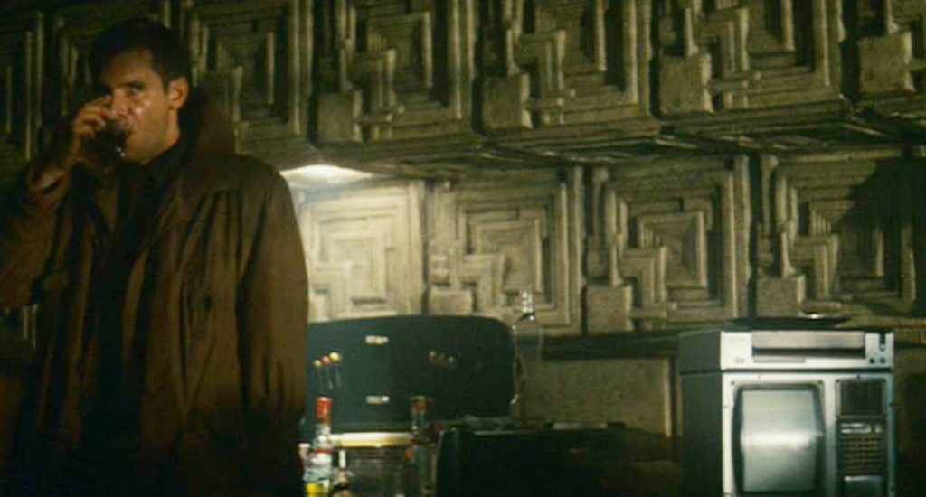 Deckard's apartment with "tiles" formed from moulds of Frank Lloyd Wright's Ennis House